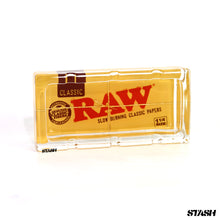 Load image into Gallery viewer, RAW Classic Glass Ashtray